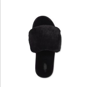 Skims slide slippers